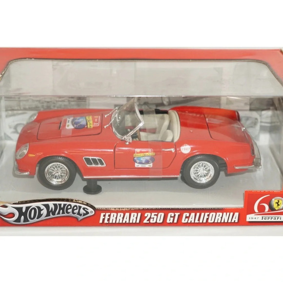 Hot Wheels Ferrari 250 GT 1:18 60th Anniversary - Picture 2 of 13